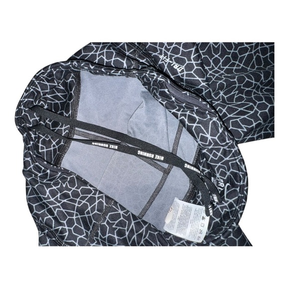 Nike Dri-Fit Starglass Epic Run Women's Small Crops Gray Reflective Silver Sz M - Picture 6 of 6